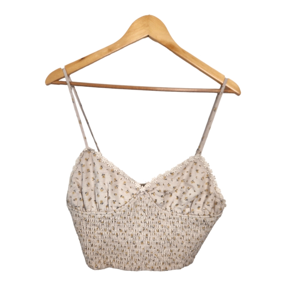 SOLD Sky & Sparrow Ditsy Daisy Smocked Cami Crop Top - Picture 3 of 7